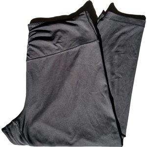 Victoria's Secret Black Leggings with inside pocket - EUC